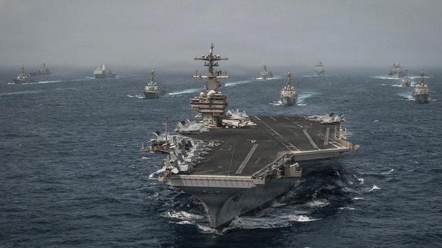 Vaixells de guerra de l’armada nord-americana desplegats a l’Orient Mitjà. | EFE