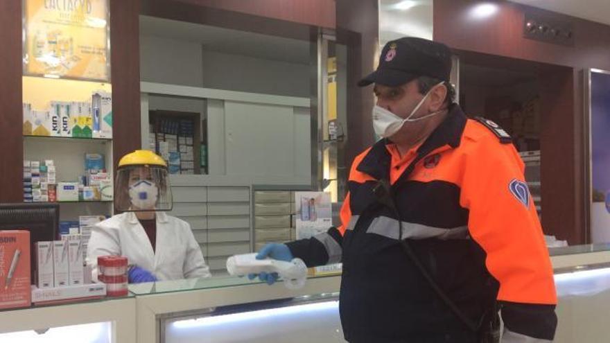 Protección Civil: así trabaja en Oviedo el cuerpo de voluntarios frente al coronavirus