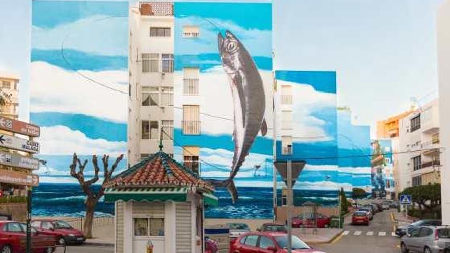 El mural Día de Pesca, creado por el artista jiennense José Fernández.