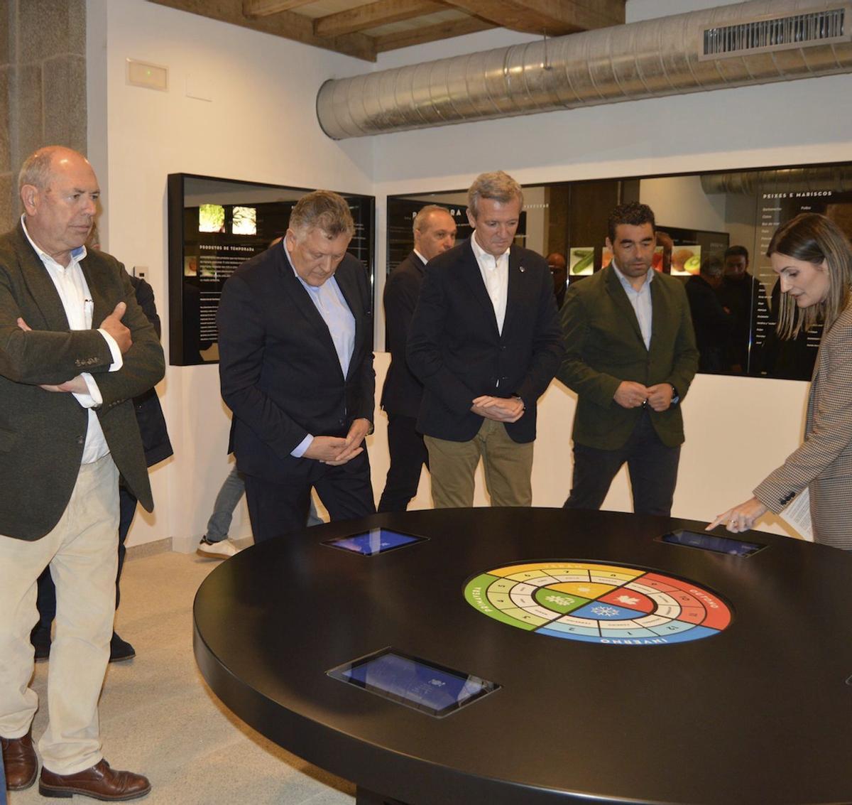 Visita inaugural al Centro da Cultura Gastronómica Rías Baixas, en Noalla (Sanxenxo).