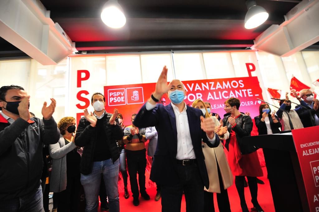 Alejandro Soler oficializa su candidatura a la secretaría provincial del PSOE y la alianza con Alfaro