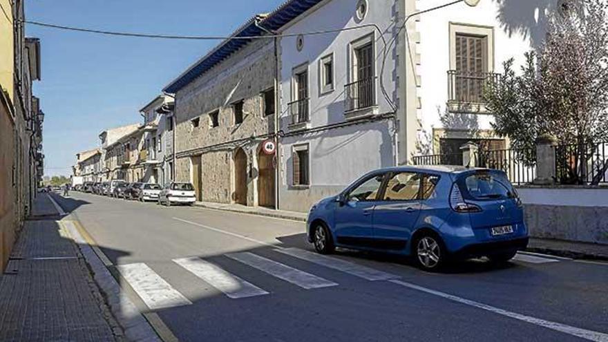 Confluencia de las calles Cavallers y Antoni Maura, en Algaida, donde se produjo el atropello.