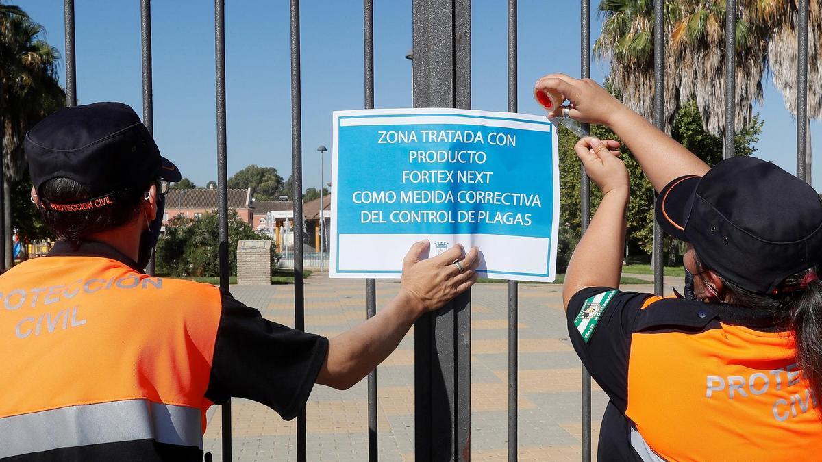 Parque de Coria del Río cerrado por fumigación