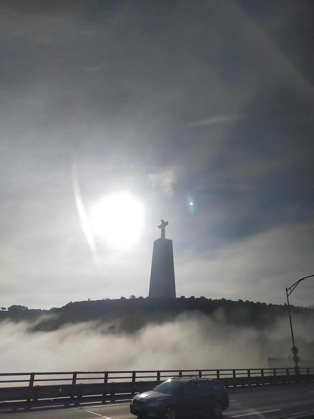 El Monumento del Cristo Rei presidió la salida