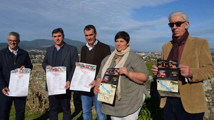 José Monte, Jorge S. Méndes, Enrique Cabaleiro, Mª José González y Miguel Capón, tras el acto. // J.V.