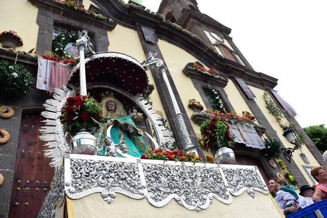 Procesion y Romeria por las Fiestas de las ...