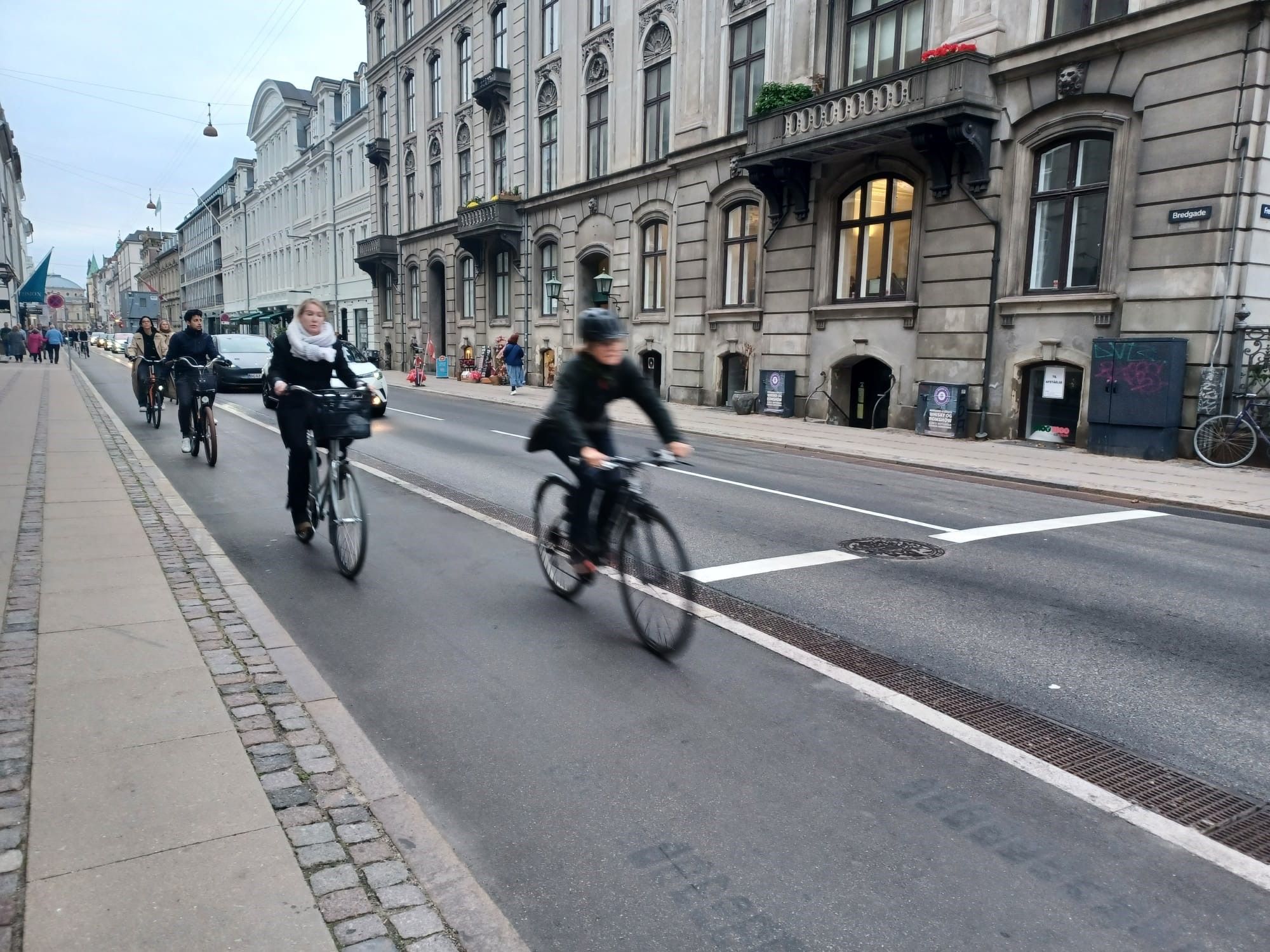 Aparcamientos gigante para bicicletas