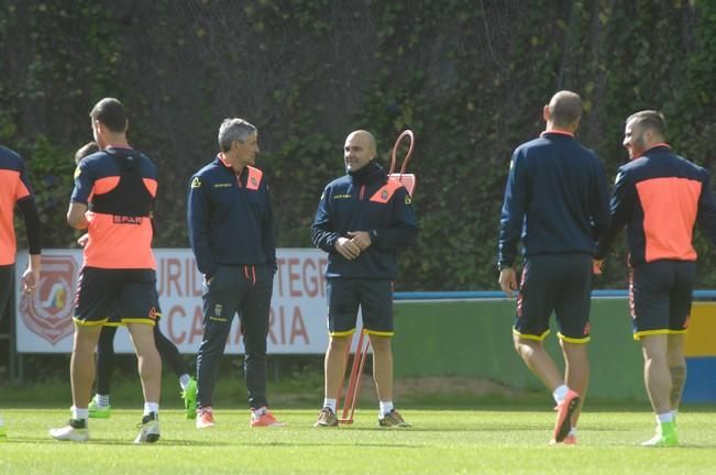 ENTRENAMIENTO DE LA UD LAS PALMAS EN BARRANCO ...