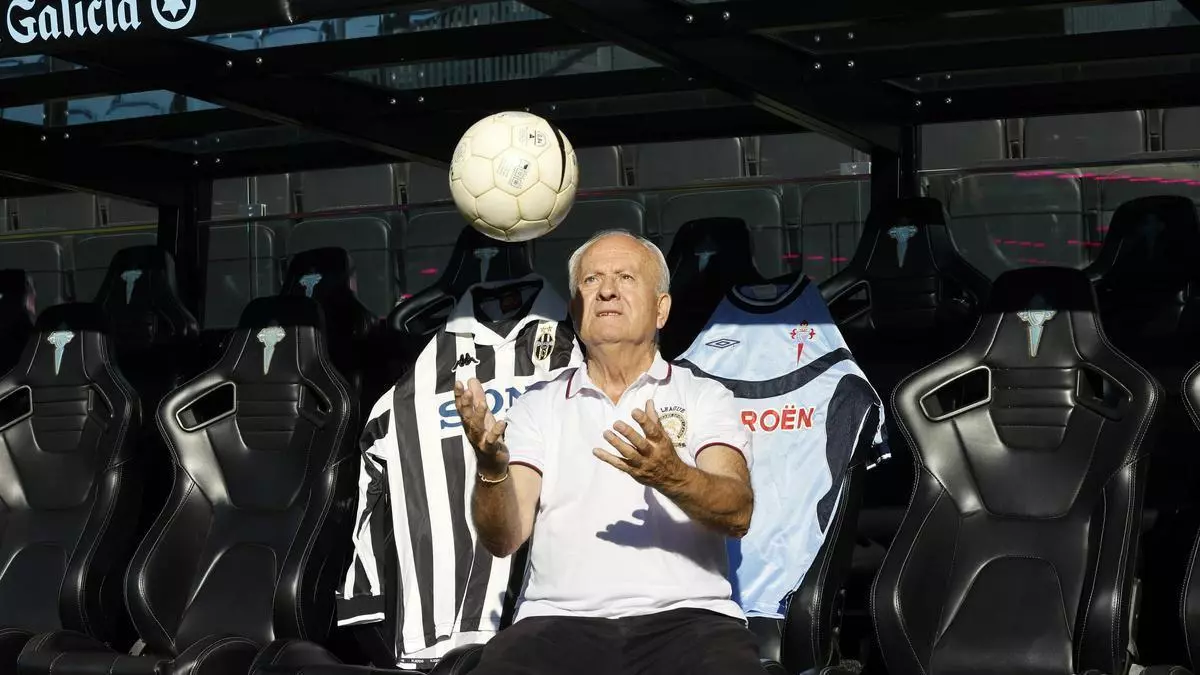 La reliquia de los santos celestes: el balón del Celta-Juventus de 2000 vuelve a Balaídos