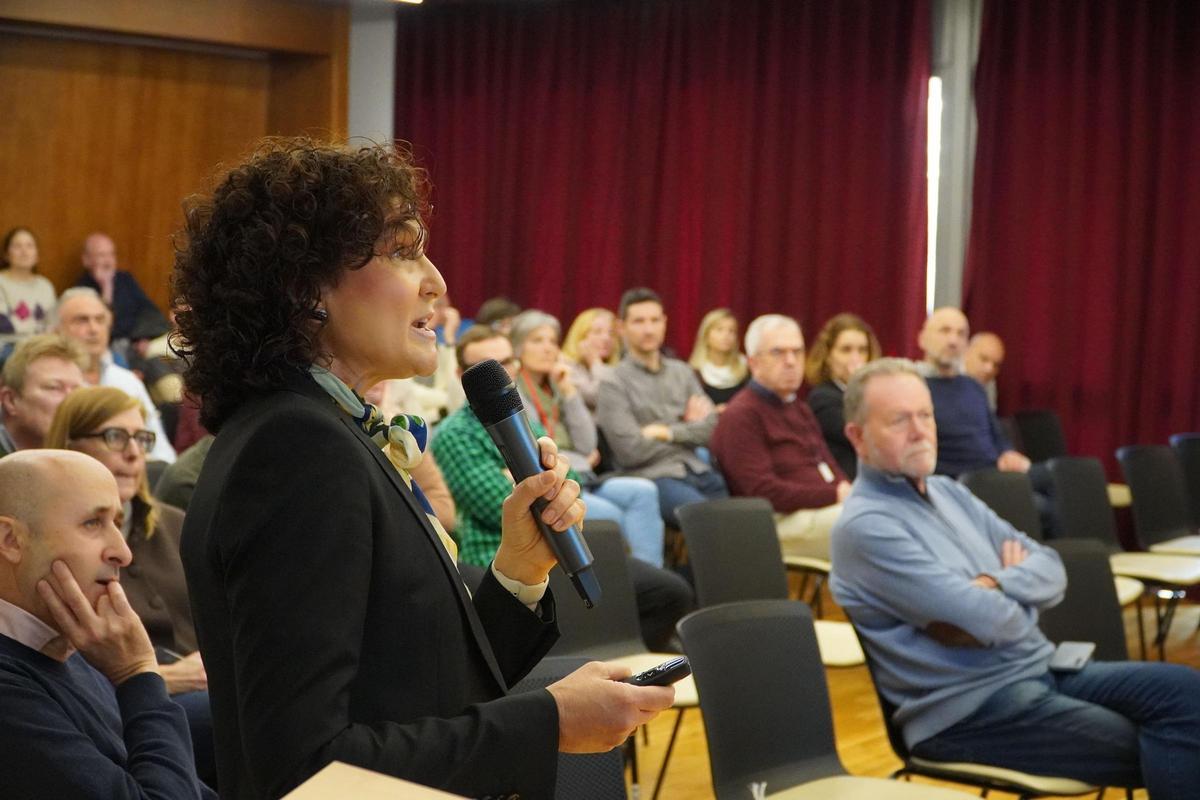 Micaela Merino, durante su ponencia.