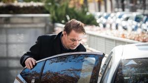 El expresidente de la Sociedad Estatal de Participaciones Industriales (SEPI), Vicente Fernández, a la salida de la Audiencia Nacional, a 13 de diciembre de 2025, en Madrid (España).