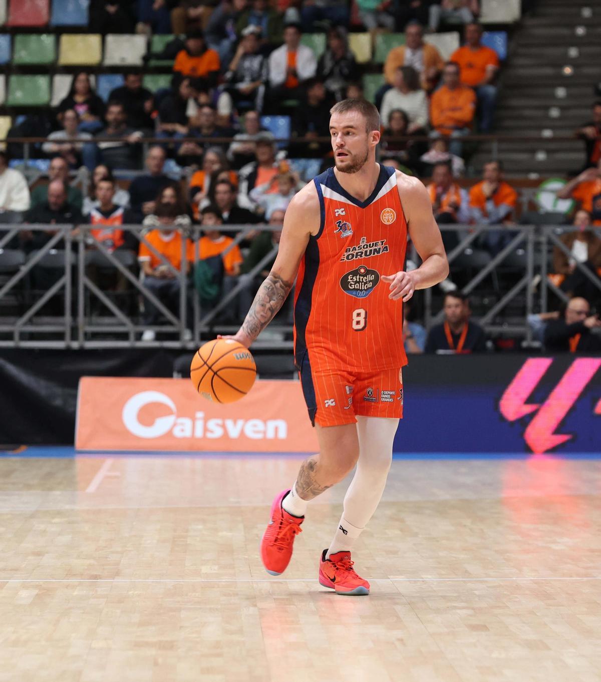 Dino Radoncic, en un partido del Leyma este curso.