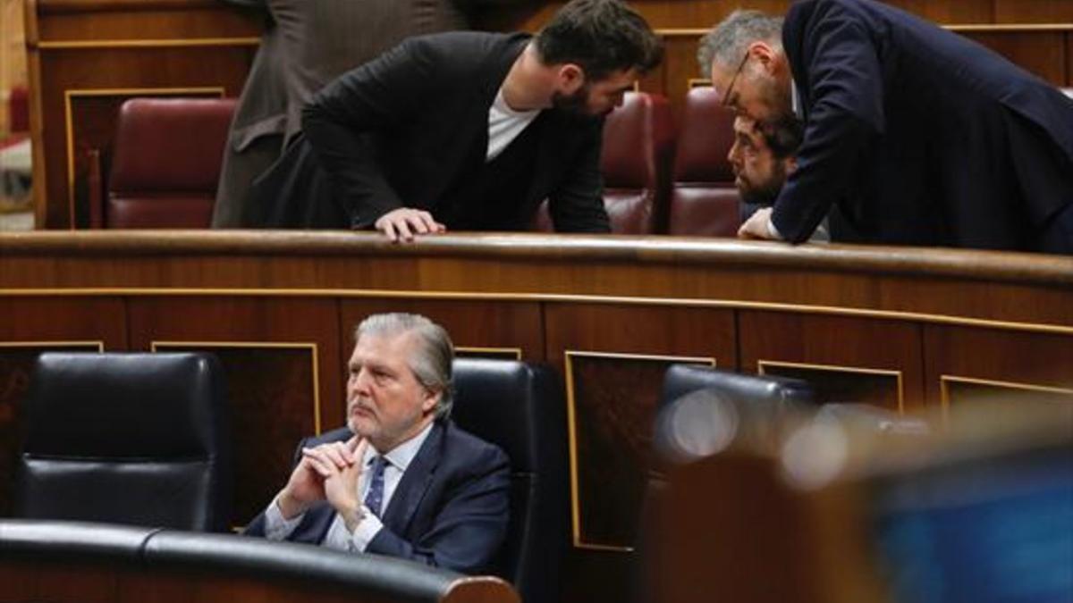 El ministro de Educación, Íñigo Méndez de Vigo, ayer en el Congreso.