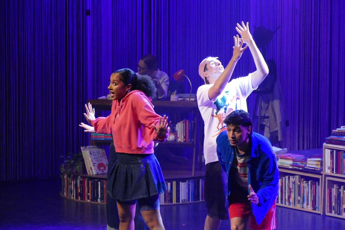 EN IMATGES | El musical 'El Fil Invisible' inicia la seva gira per Catalunya omplint el Teatre El Jardí de Figueres