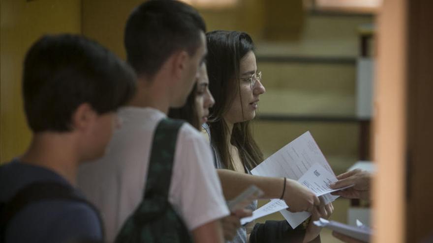 Estos son los institutos de Benidorm y la Marina Baixa con las mejores notas de Selectividad