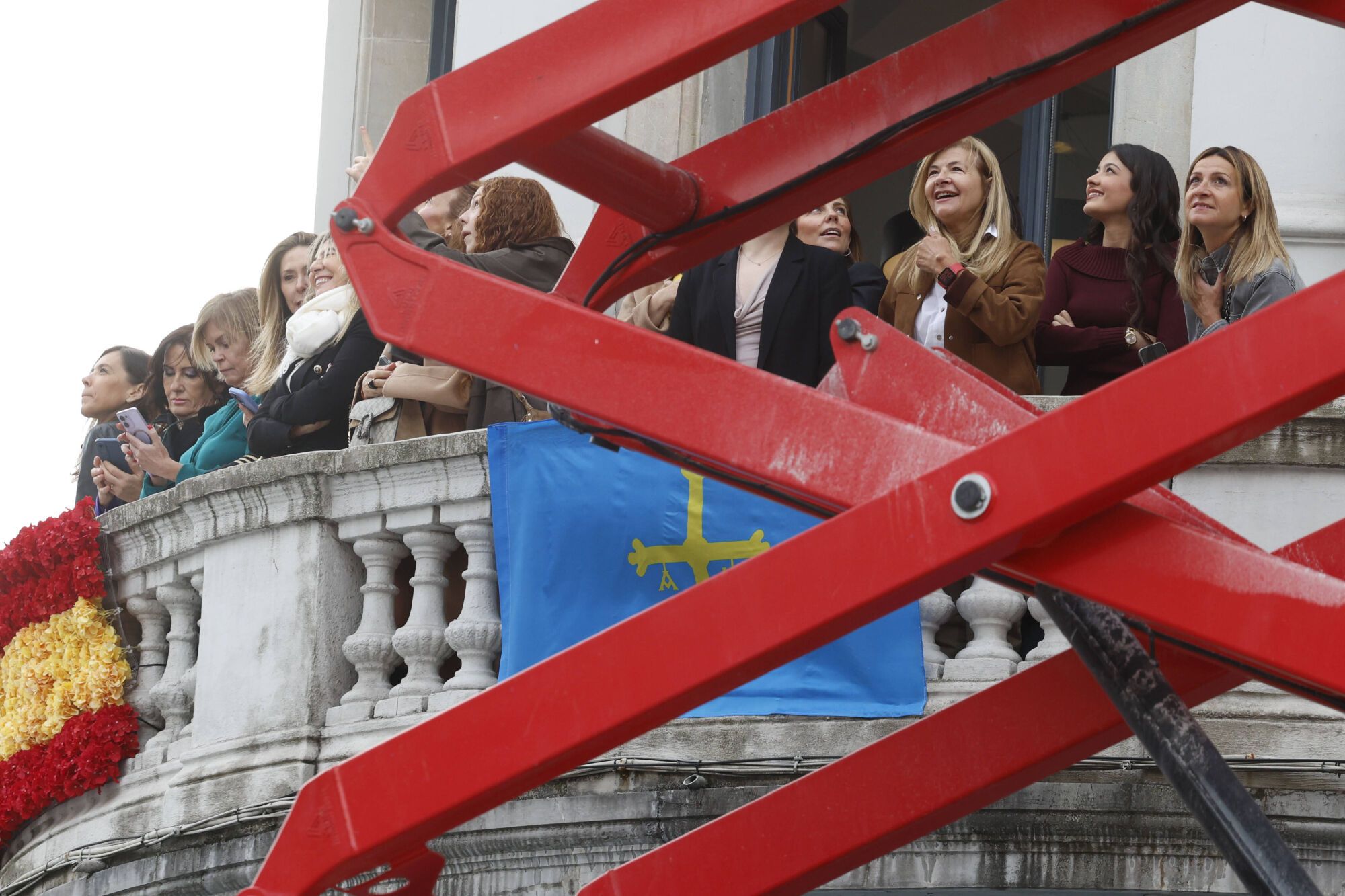  Así fue la llegada de los invitados a los premios "Princesa de Asturias" y su paso por la alfombra azul
