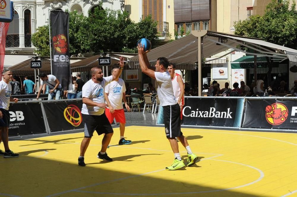 Baloncesto 3x3 en la Plaza Belluga