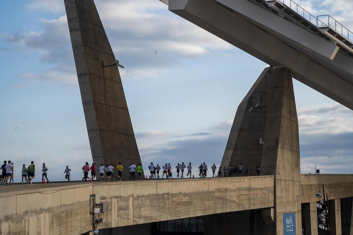 Barcelona corre contra el cáncer en el Fòrum
