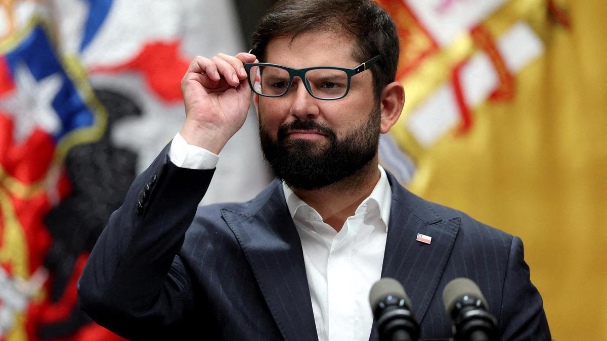 El presidente de Chile, Gabriel Boric, en una comparecencia de prensa en el palacio de La Moneda.