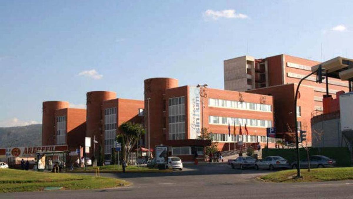Imagen de la fachada principal del hospital Virgen de la Arrixaca de Murcia.