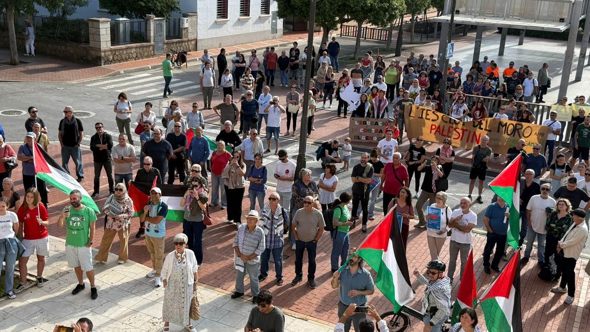 Concentración por Palestina en el Port de Sagunt