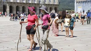 Galicia sigue sufriendo el calor: buena parte de la comunidad estará este domingo en alerta