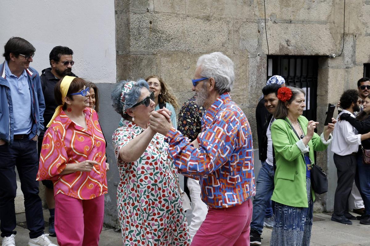 San Martiño Pinario revive el Santiago de 1976 con '50 anos aló': "Esta festa creceu moito"