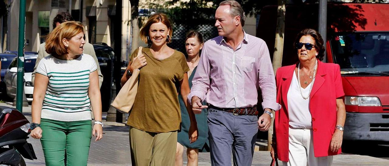 Isabel Bonig, Dolores de Cospedal, Alberto Fabra y Rita Barberá el 28 de julio de 2015, cuando fue nombrada presidenta del PPCV.