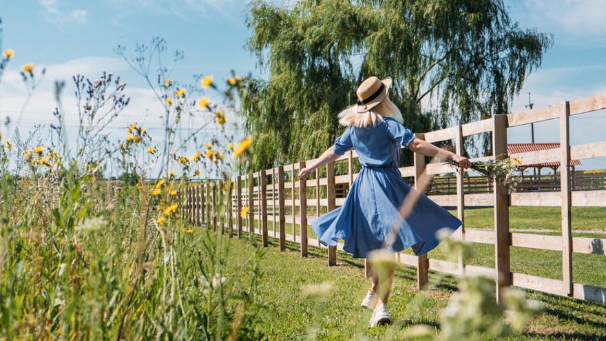 El fenómeno &#039;cottagecore&#039; está vinculado con vivir en el campo y un estilo de vida rural pero acogedor