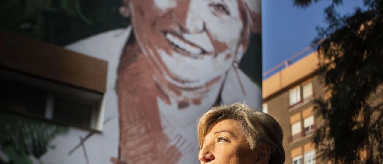 Anna Lluch: "El cáncer me ha enseñado a vivir" Anna Lluch: "El cáncer me ha enseñado a vivir"
