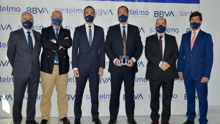 BBVA premia a la malagueña General de Elevadores XXI como la mejor empresa familiar