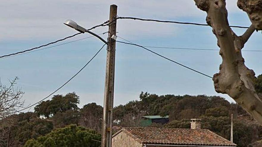 Tendidos eléctricos en Sayago.