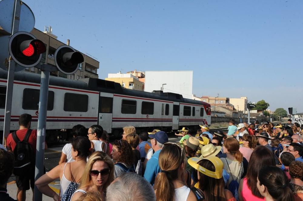 Romería de la Virgen de la Fuensanta: Paso por Flo