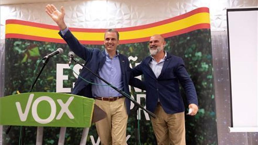 Candidatos de Vox denuncian a un interventor del PSOE en Zafra por &quot;insultos e intento de agresión&quot;