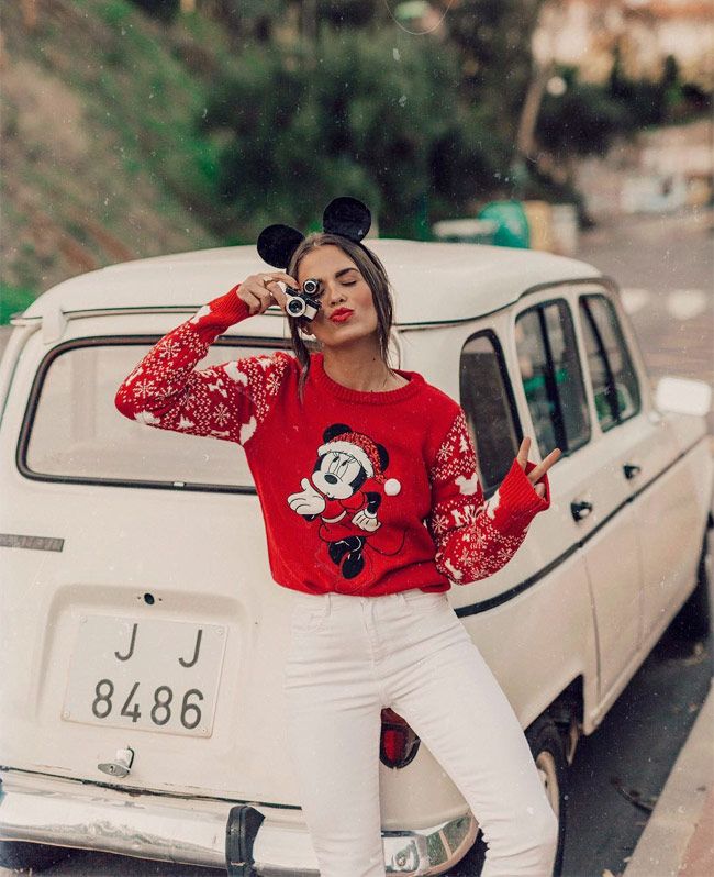 La 'influencer' Jessie Chanes con jersey de Minnie Mouse de C&amp;A