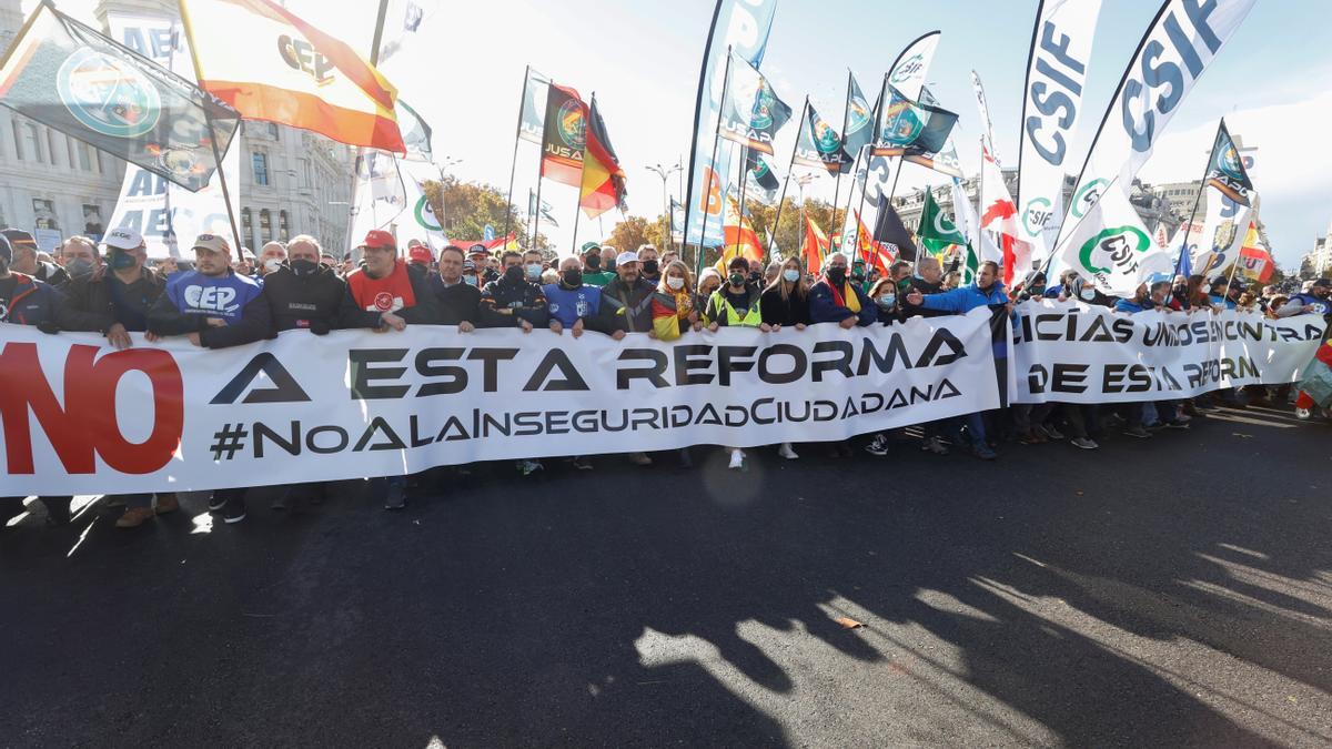 Más de cien colectivos se manifestarán en toda España contra la ley mordaza
