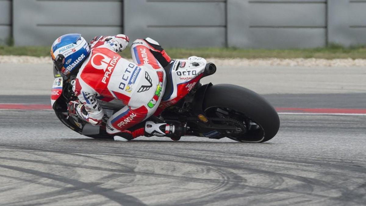 Michelle Pirro, con la Ducati