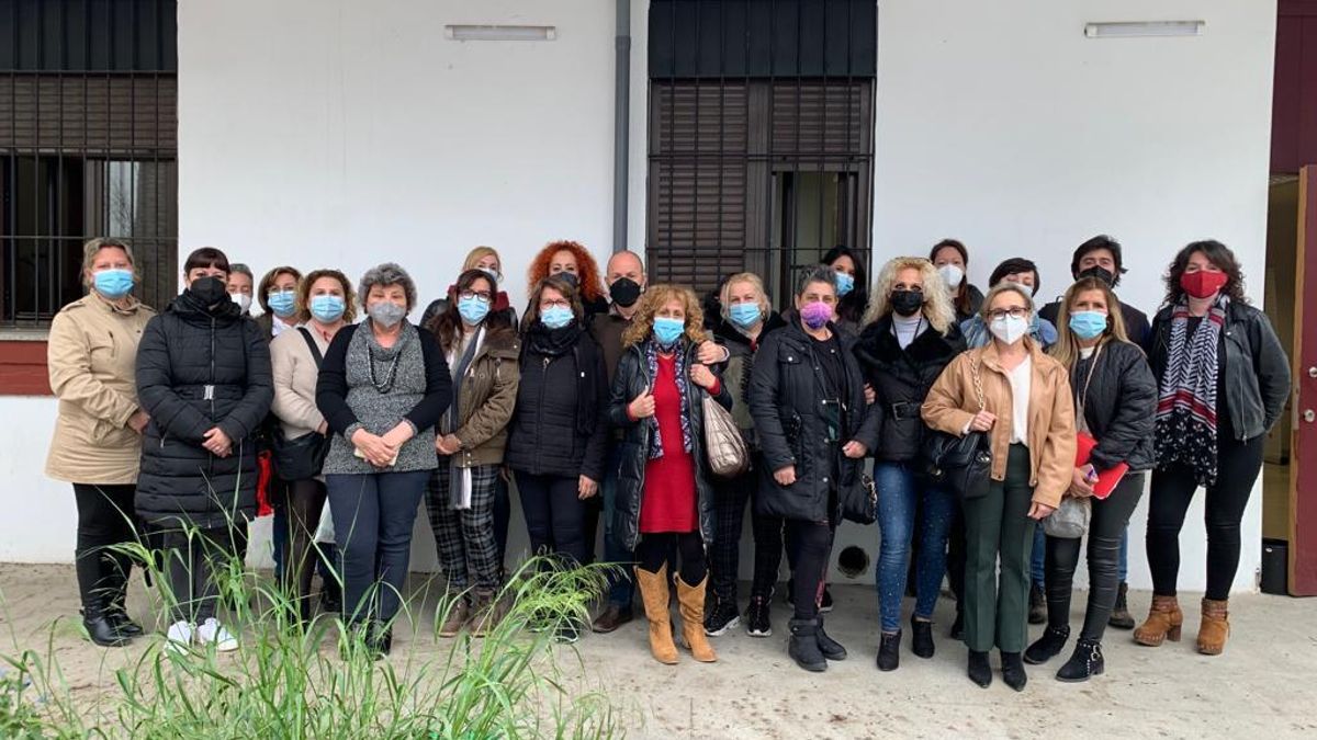 UGT critica "la desprotección" de las trabajadoras de ayuda a domicilio ante "las últimas agresiones sufridas".