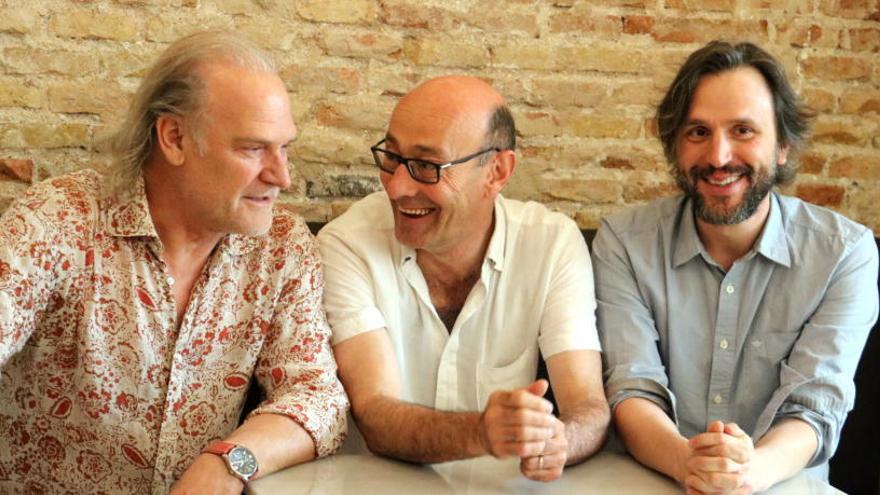 El director del Temporada Alta, Salvador Sunyer, l&#039;actor Lluís Homar i el director teatral Pau Miró.
