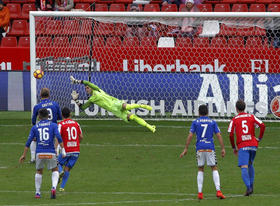 El partido entre el Sporting y el Alavés, en imágenes