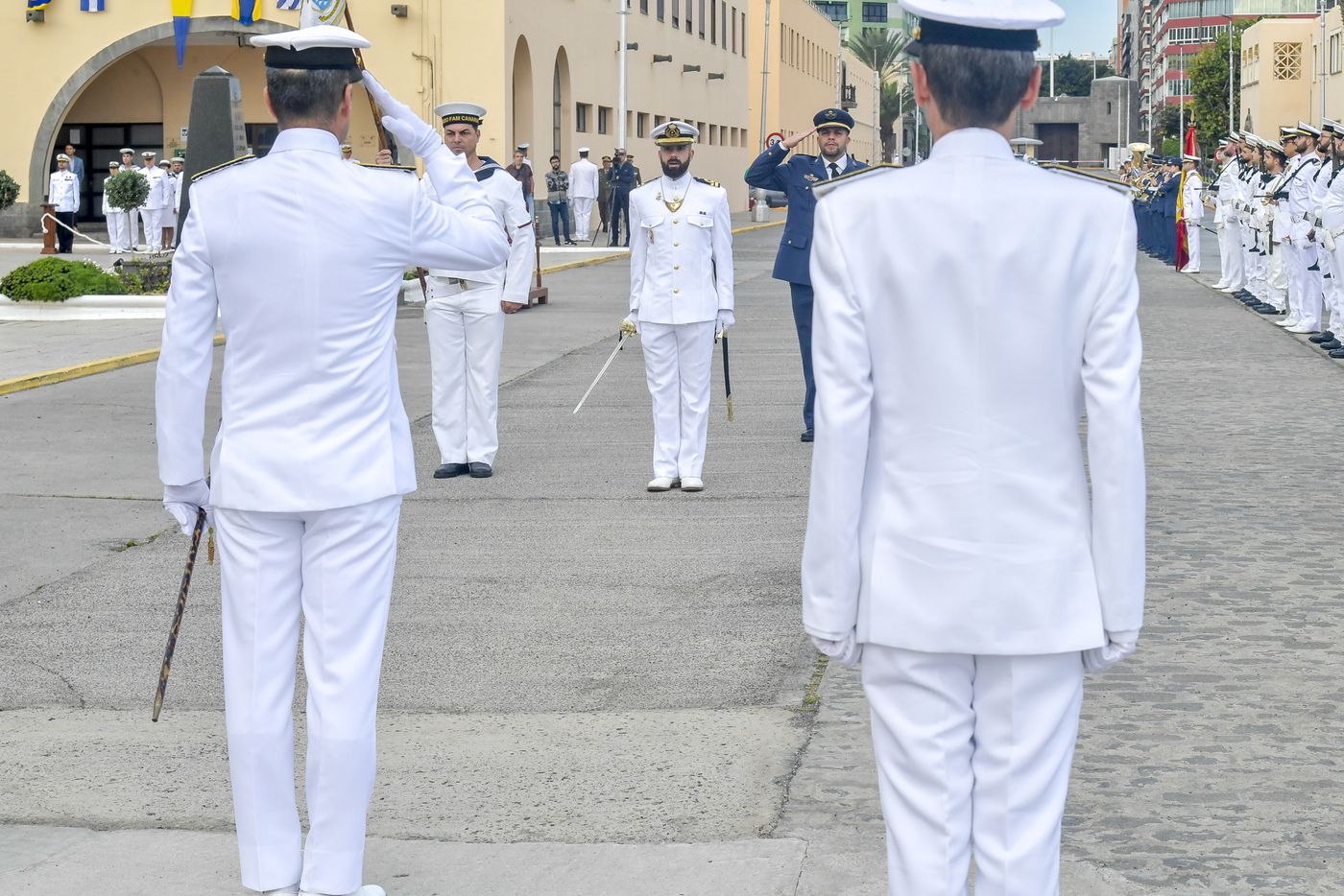 Toma de posesión de Santiago de Colsa, nuevo comandante almirante del Mando Naval de Canarias