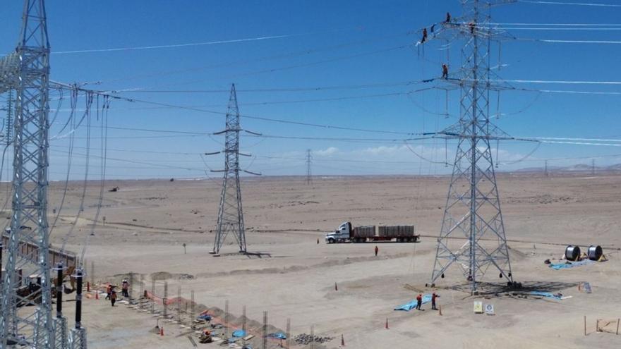 Isastur ultima las conexiones del mayor parque solar de Perú | ISASTUR