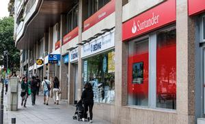 Sucursales bancarias en Bacelona (Cataluña).