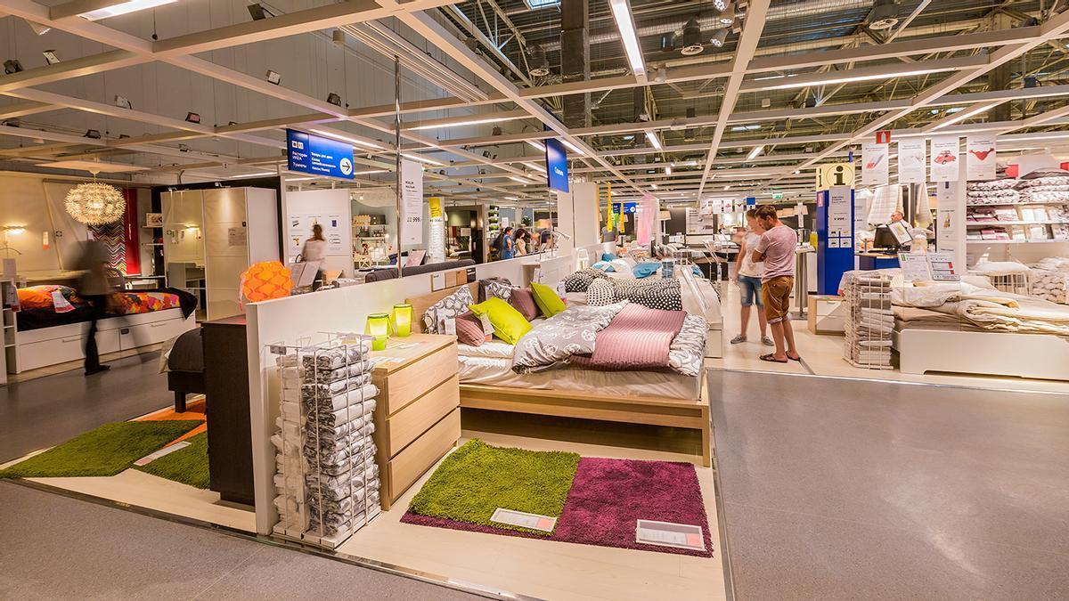 IKEA ADIOS TENDEDERO Adios al tendedero la percha multiple de Ikea que hace la colada por ti por menos de cinco euros