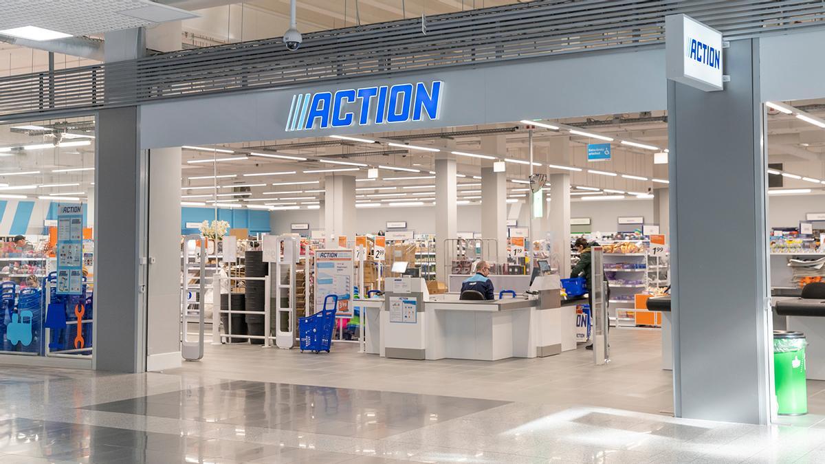 Mañana aterriza en Action el secador vertical que deja los plumas y los anoraks acolchados de invierno como recién comprados tras sacarlos de la lavadora: adiós a la secadora por menos de 4 euros