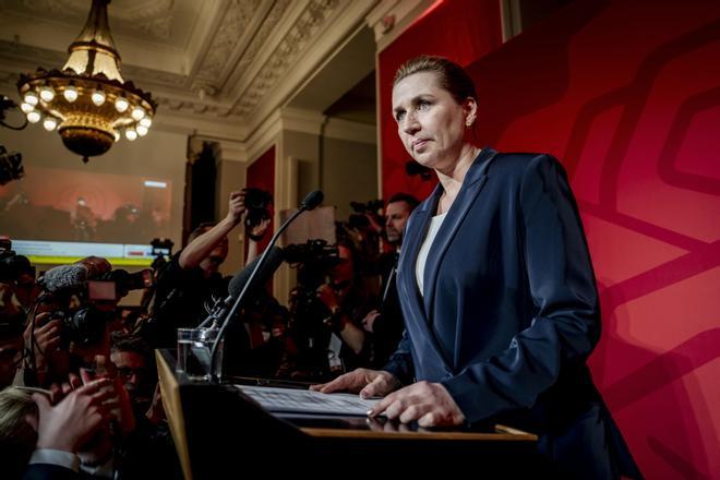 Frederiksen sella una coalición de centro-izquierda a modo de "trébol de cuatro hojas"