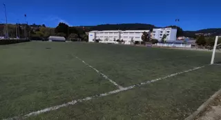 Viéitez confía en que este sábado arranquen las obras en los campos del keniata