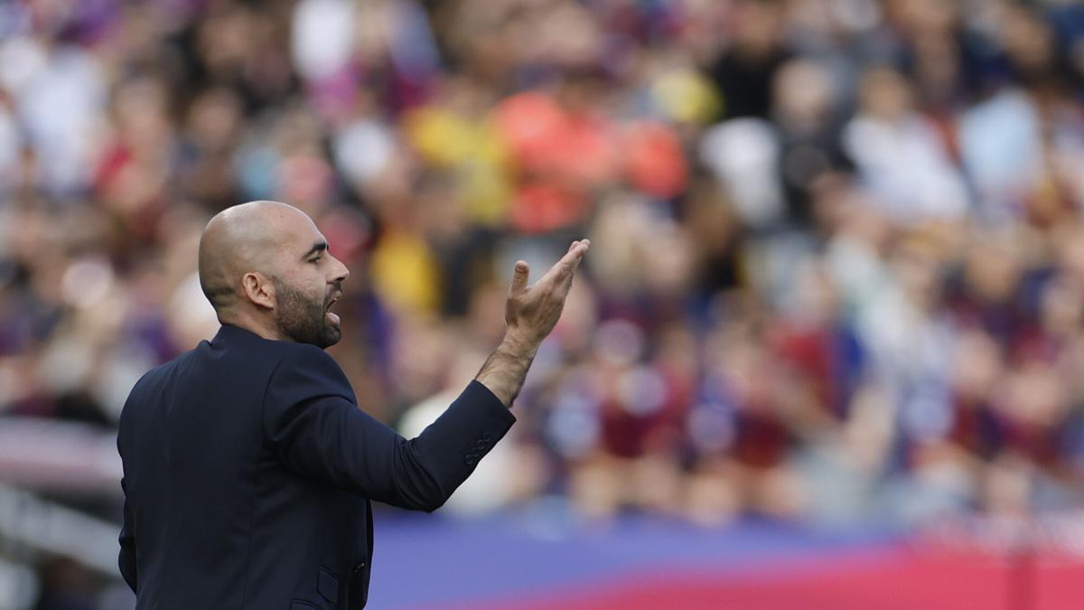 Giráldez: "El Barcelona hace lo mismo que el año pasado"