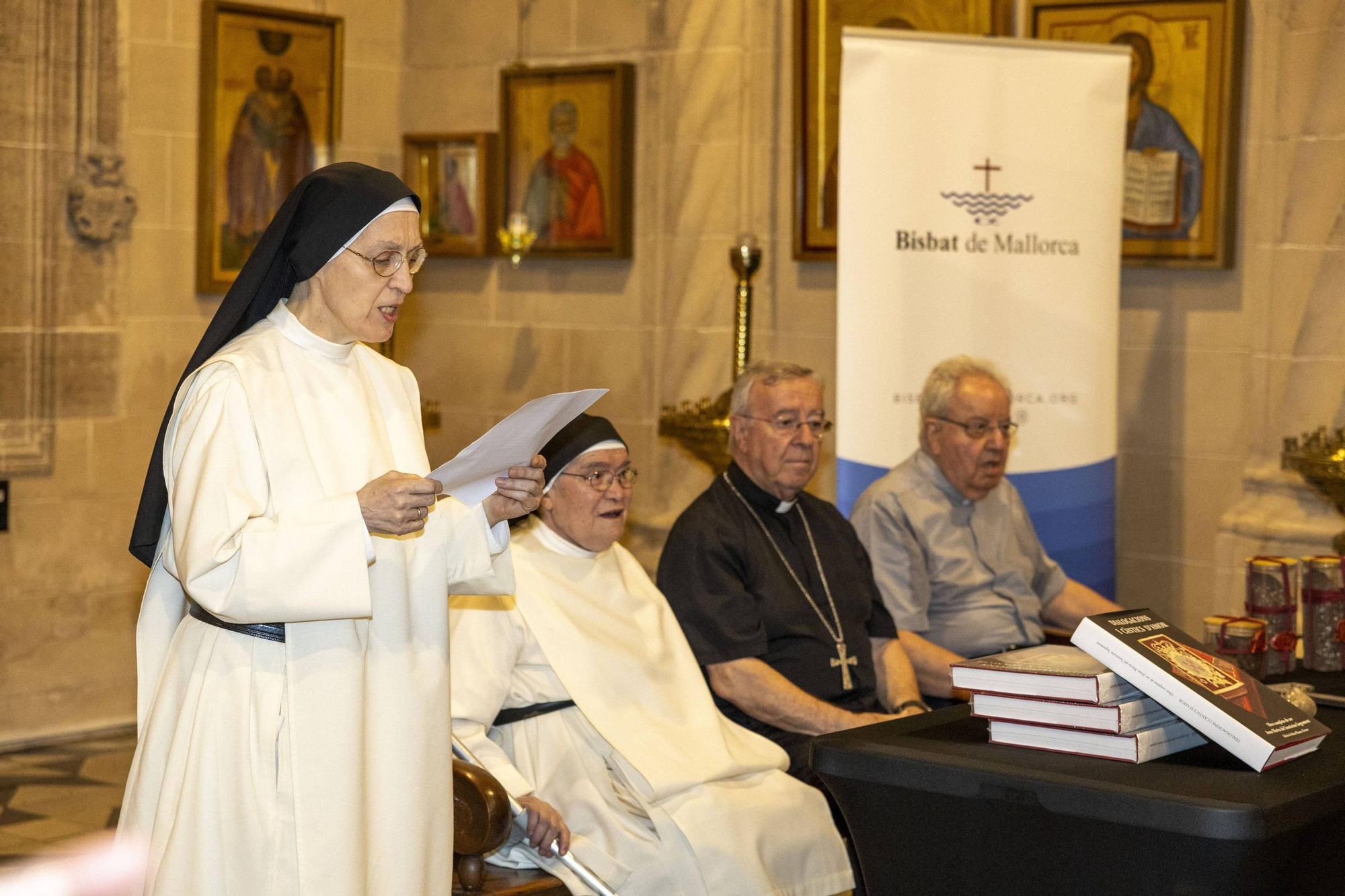 Trasladan los restos de sor Anna Maria del Santísimo Sacramento a la iglesia de Santa Catalina de Siena en Palma