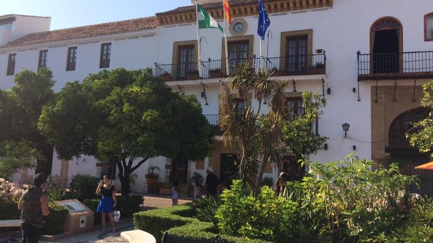 El Ayuntamiento de Marbella, en la plaza de Los Naranjos.